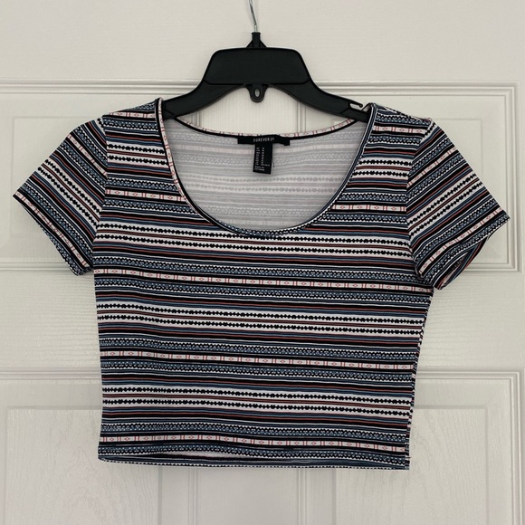 Crop Top - Picture 1 of 3